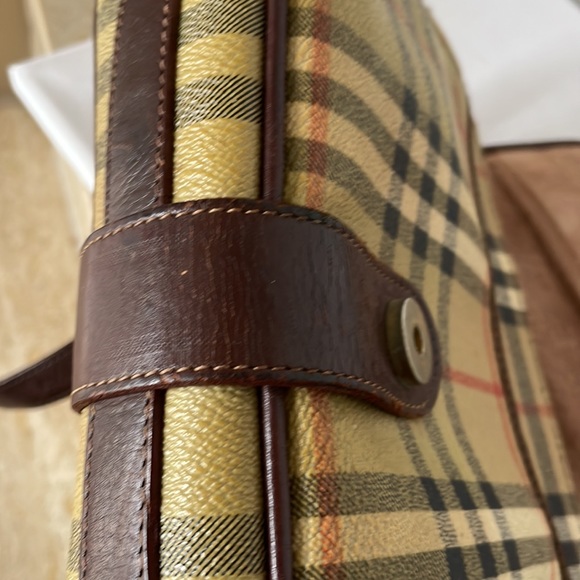 AUTHENTIC CROSSBODY/SHOULDER BAG BURBERRY. - Picture 12 of 17